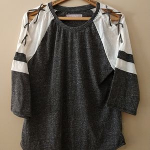 Lace up sleeve gray shit top sz Xl